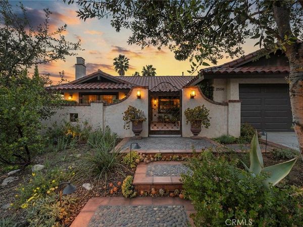 2556 N Ridgecrest, Orange, CA 92867