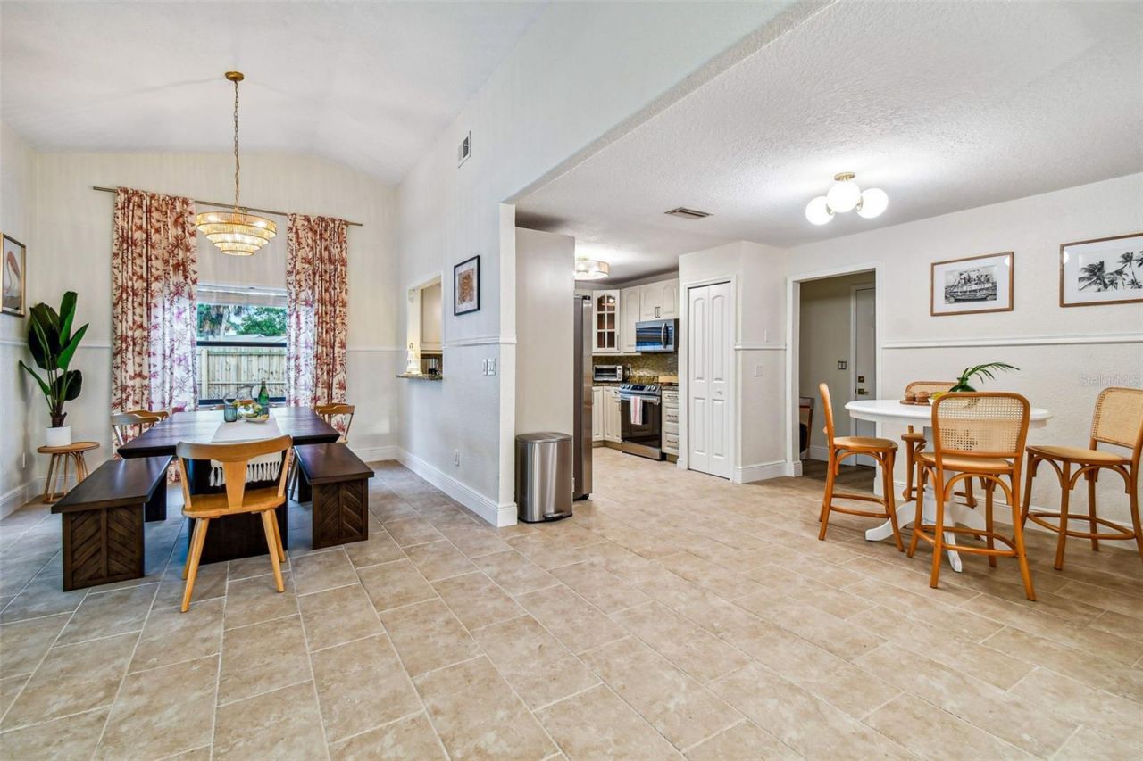 10503 Nile Court, Tampa, FL 33615 Photo