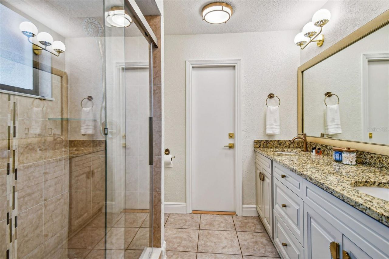 10503 Nile Court, Tampa, FL 33615 Photo
