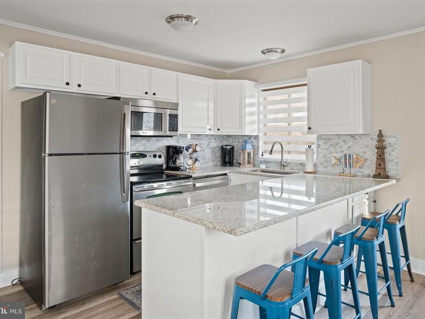 170 Captains Quarters Road, Unit 201, Ocean City, MD 21842 Main Photo