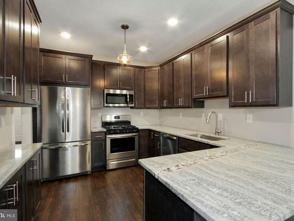 112 FEDERAL WALK , KENNETT SQUARE, PA 19348