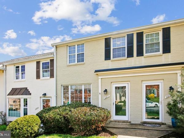 2311 N DEARING STREET, ALEXANDRIA, VA 22302