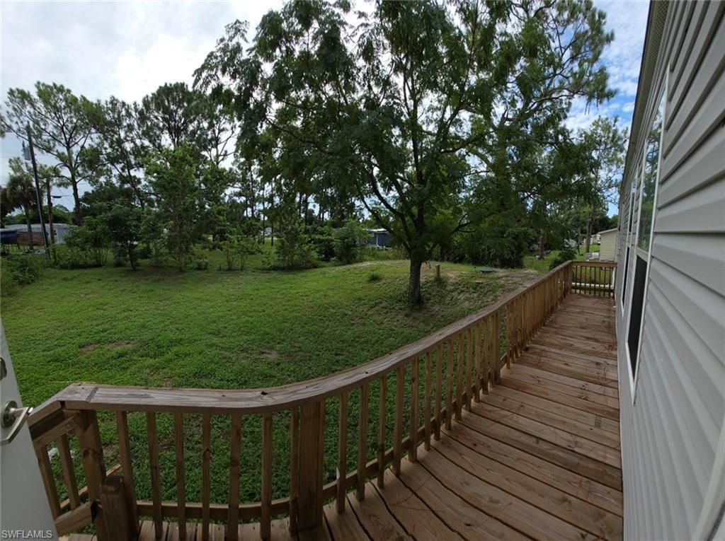 8385 Marx Dr, North Fort Myers, FL 33917 Photo