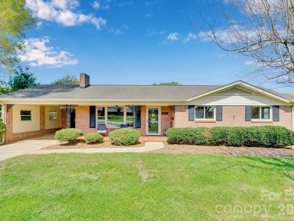 1411 E Maiden Road , Maiden, NC 28650