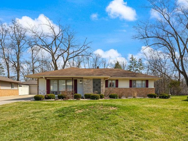 107 Nashua Street , Park Forest, IL 60466