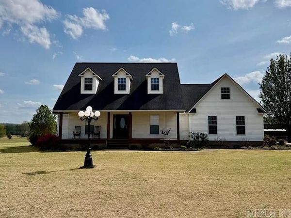 194 Harry Road , Batesville, AR 72501