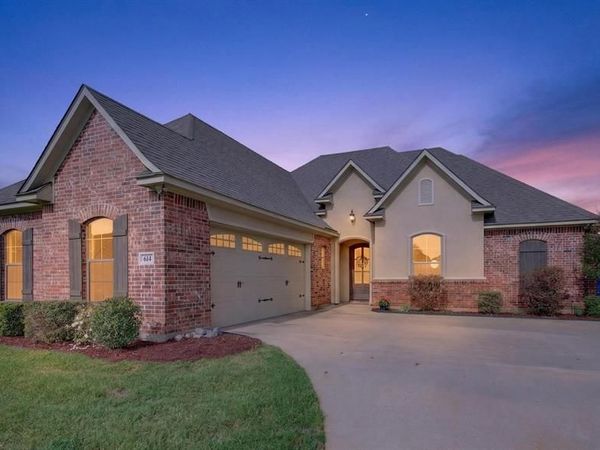 614 Glenshire Drive , Bossier City, LA 71111