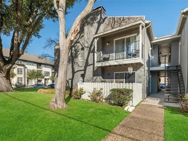6005 Danbury Lane, Unit 102, Dallas, TX 75206