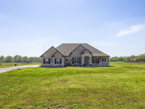 1538 Fm 36 N, Farmersville, TX 75442