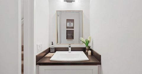 2304 American River Drive, Sacramento, CA 95825 Photo