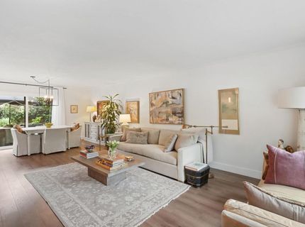 2304 American River Drive, Sacramento, CA 95825 Photo