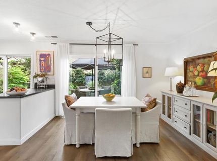 2304 American River Drive, Sacramento, CA 95825 Photo