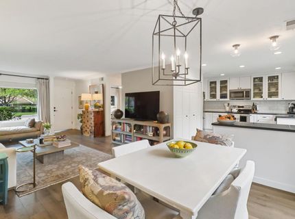 2304 American River Drive, Sacramento, CA 95825 Photo