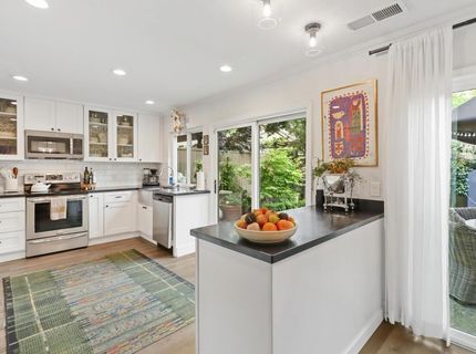 2304 American River Drive, Sacramento, CA 95825 Photo