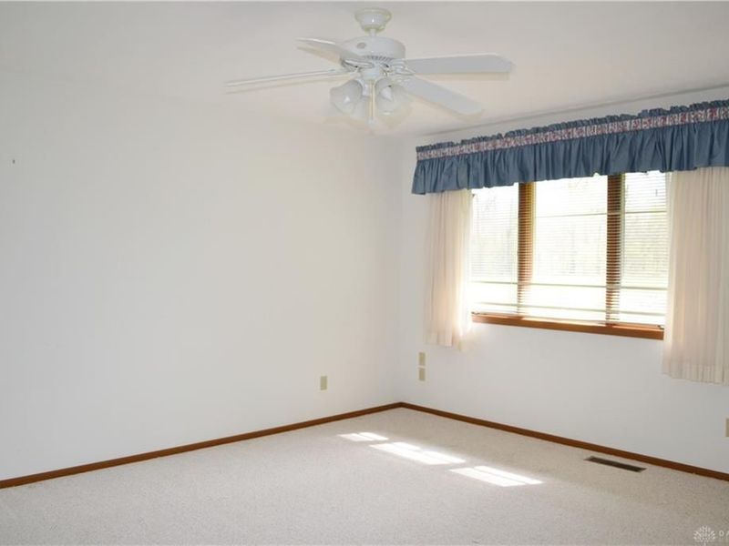 3052 E Brixton Drive, Springfield, OH 45503 Photo 15