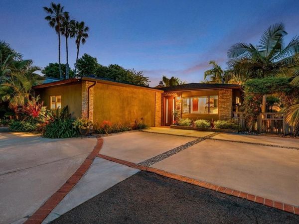 637 Sparta Drive, Unit A & B, Encinitas, CA 92024