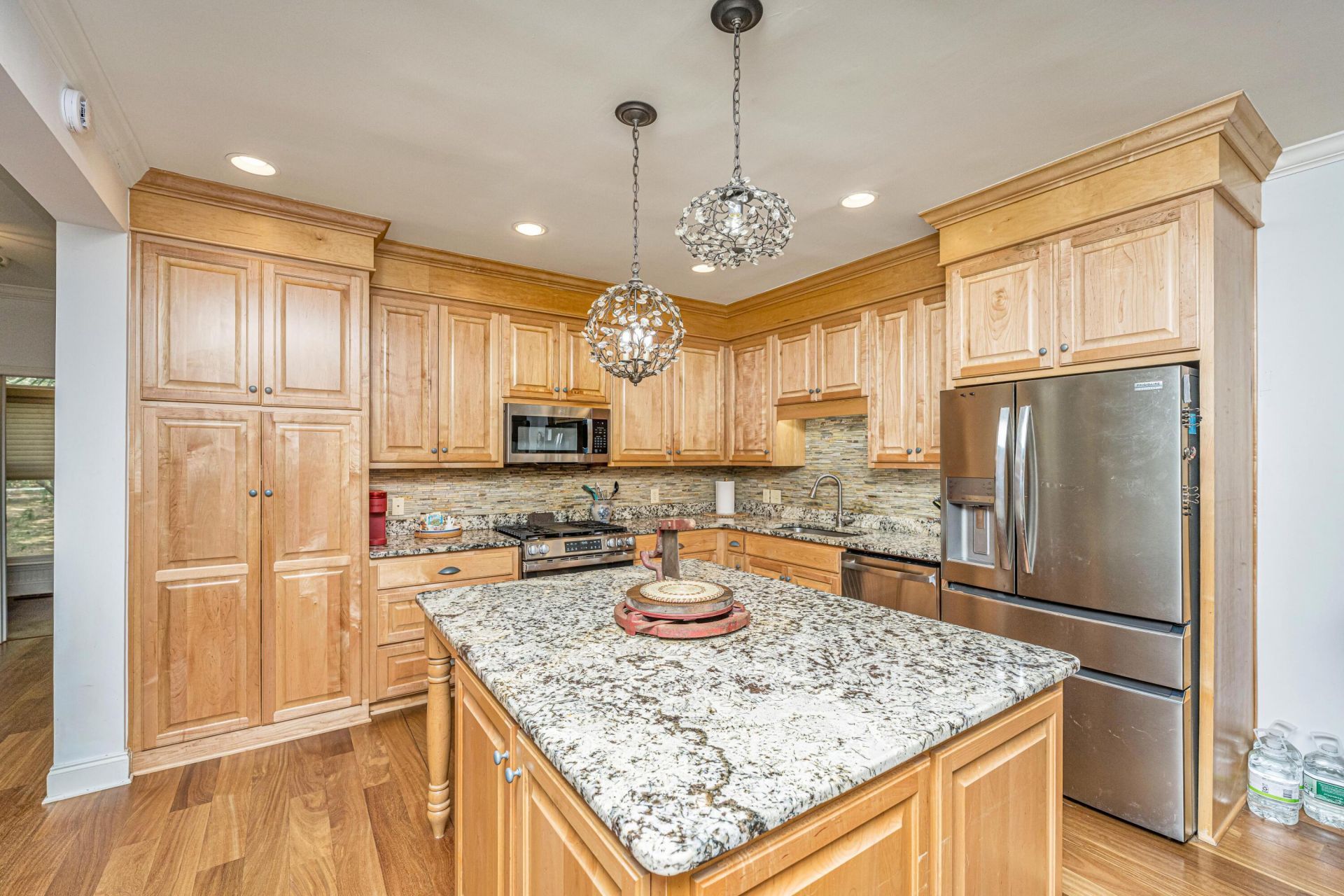 8869 Marsh Aire Lane Photo 11