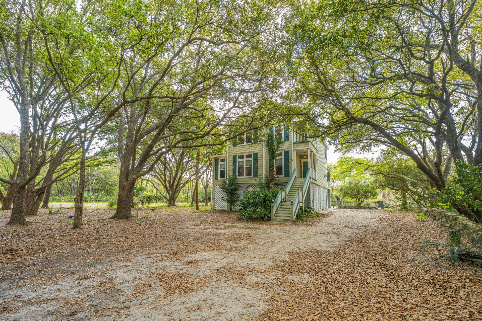 8869 Marsh Aire Lane Photo 12