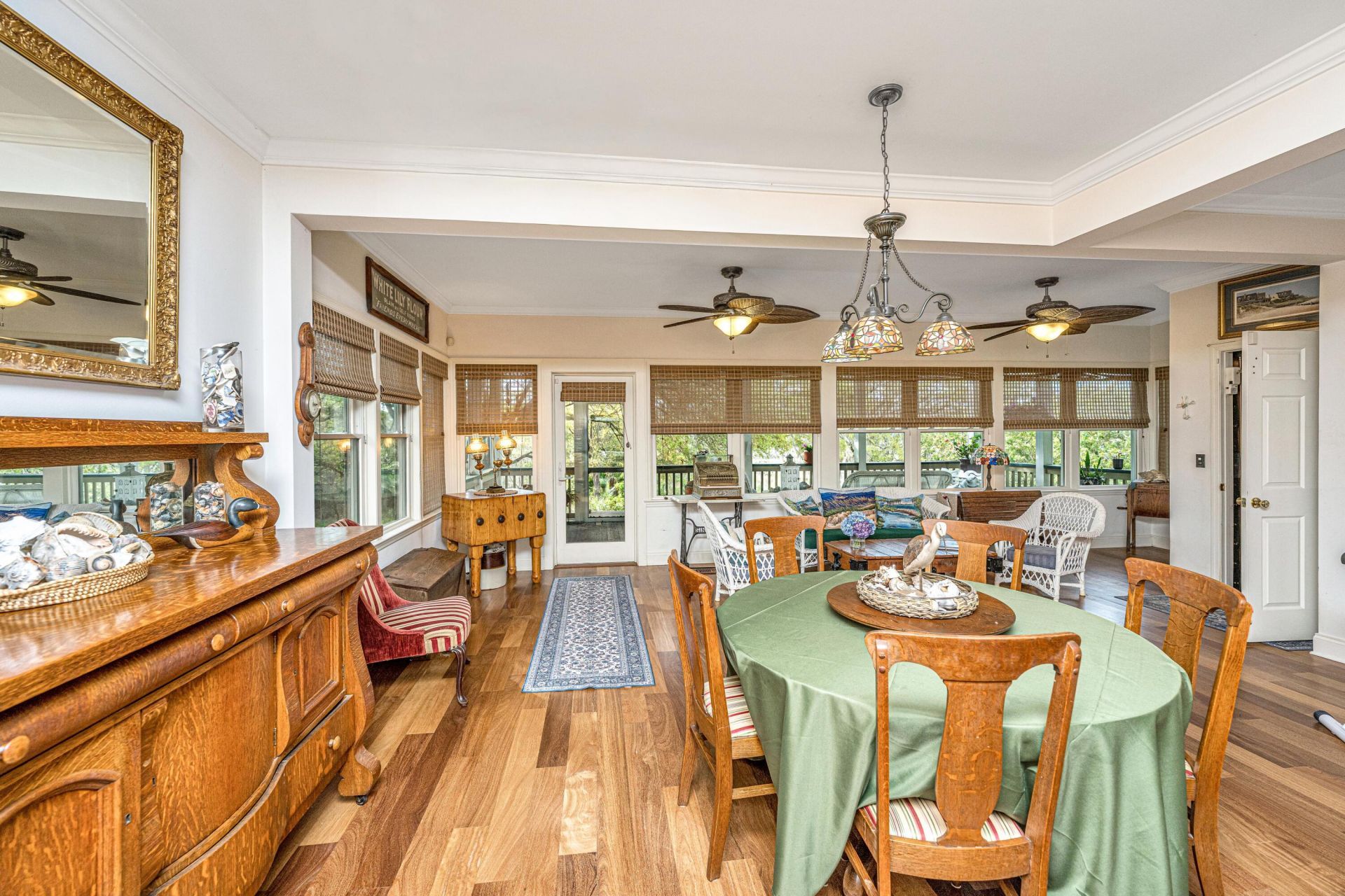 8869 Marsh Aire Lane Photo 13