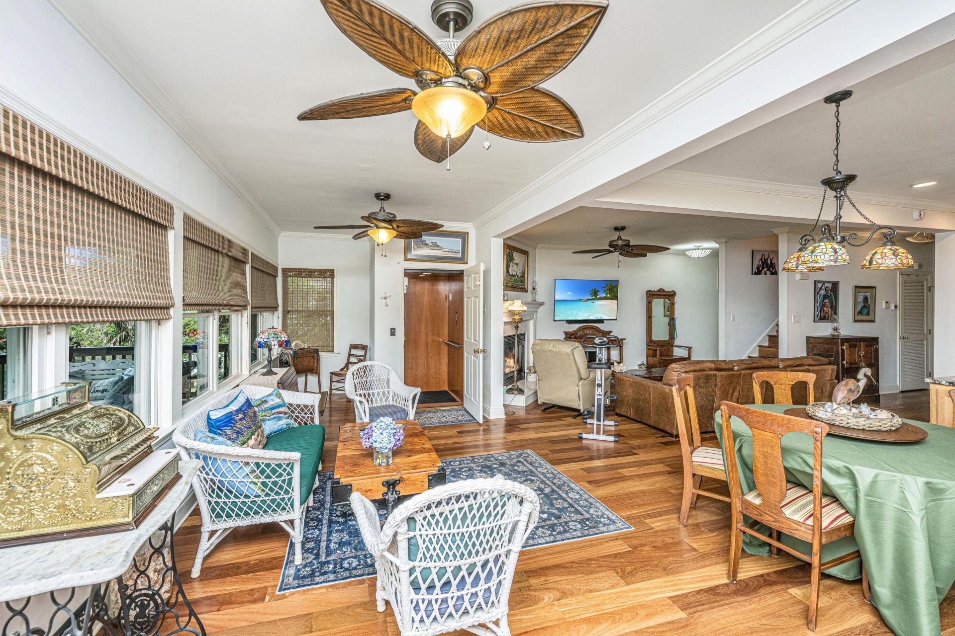 8869 Marsh Aire Lane Photo 15