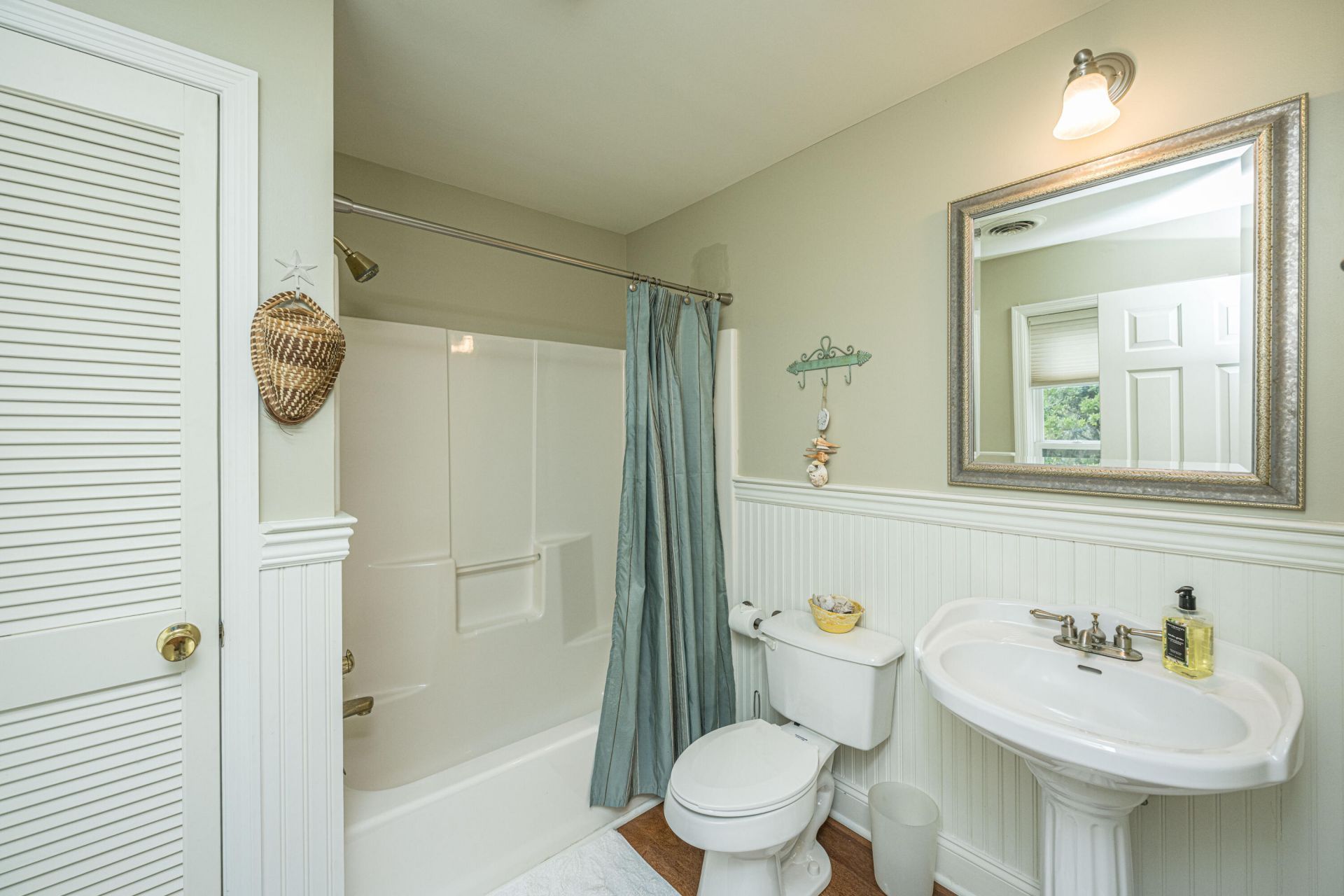 8869 Marsh Aire Lane Photo 44