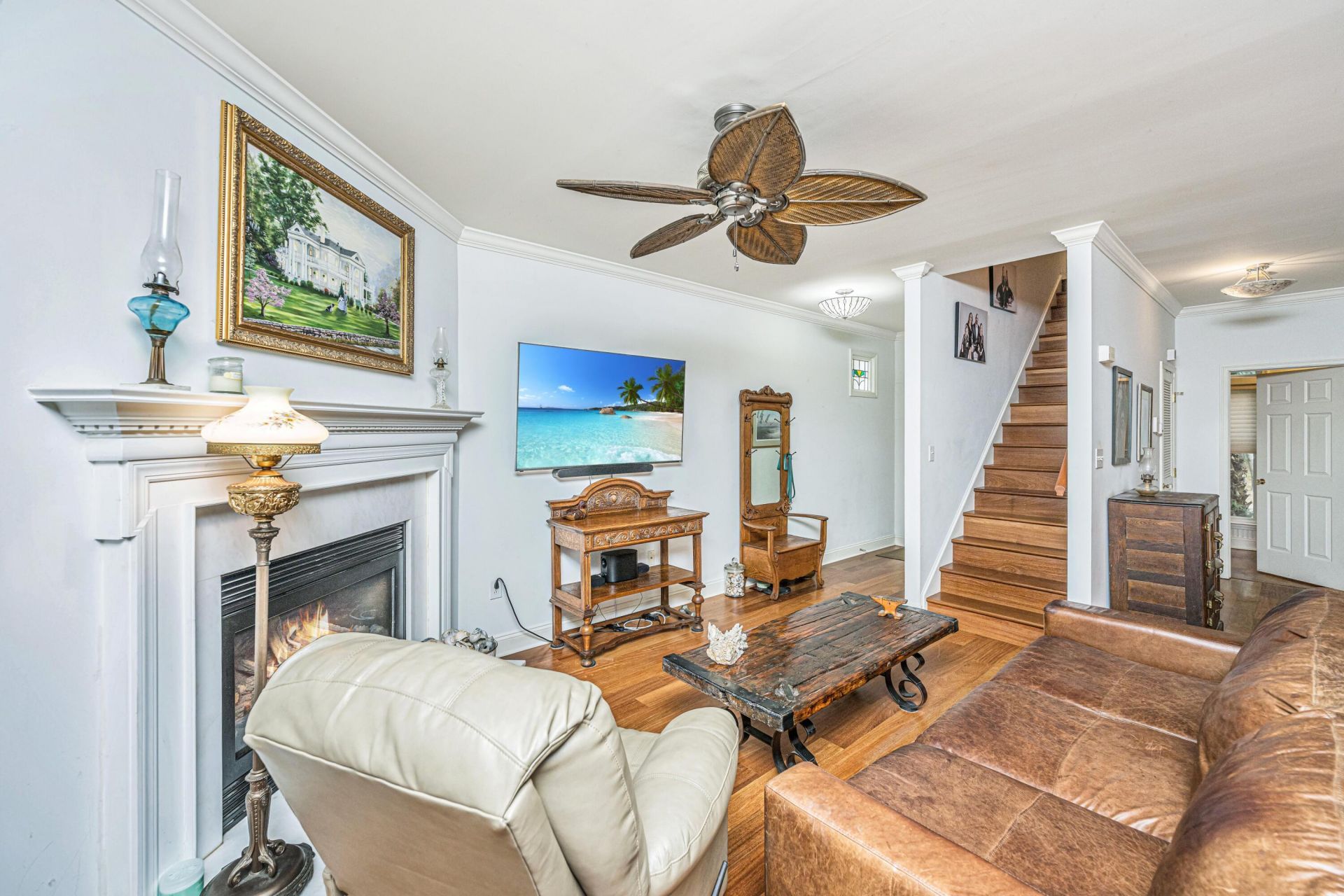 8869 Marsh Aire Lane Photo 7