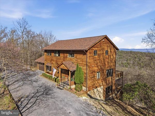 2152 SUPINLICK RIDGE, BROADWAY, VA 22815