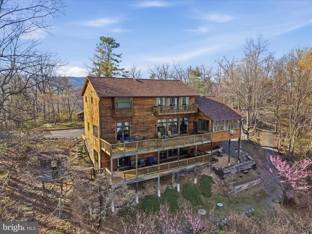 2152 SUPINLICK RIDGE, BROADWAY, VA 22815