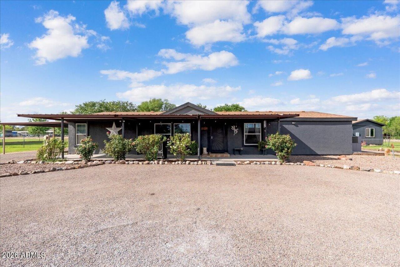 19532 W Primrose Lane, Buckeye, AZ 85326 Main Photo