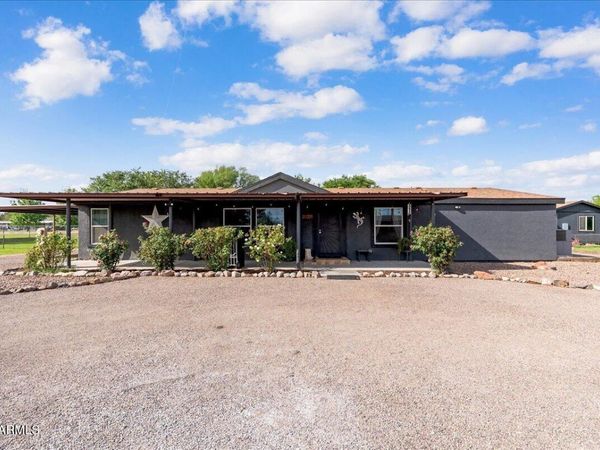 19532 W PRIMROSE Lane, Buckeye, AZ 85326