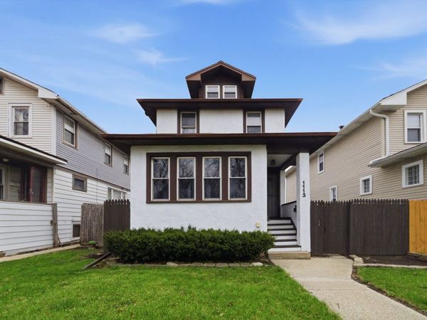 1113 S 7th Avenue , Maywood, IL 60153