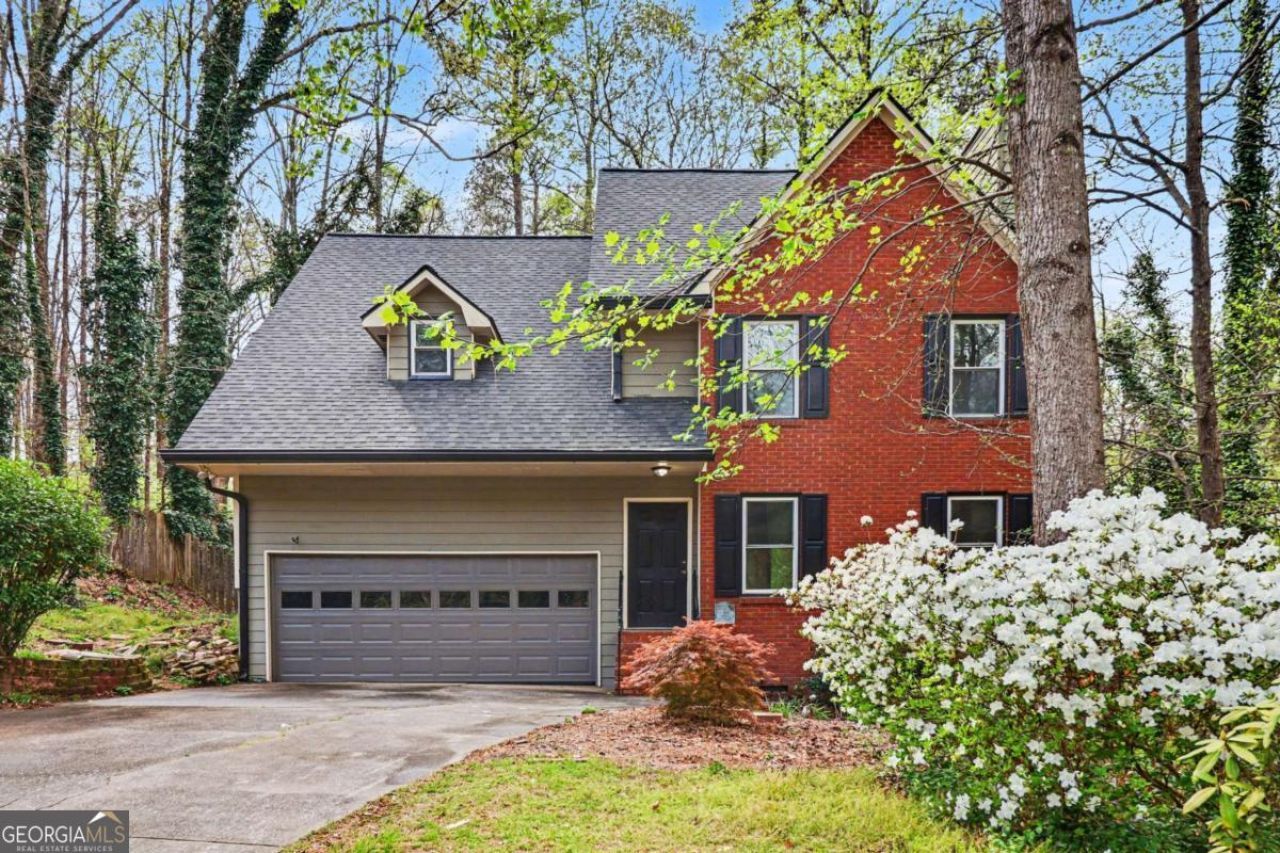 2227 Mcquiston Drive Sw, Marietta, GA 30064 Main Photo