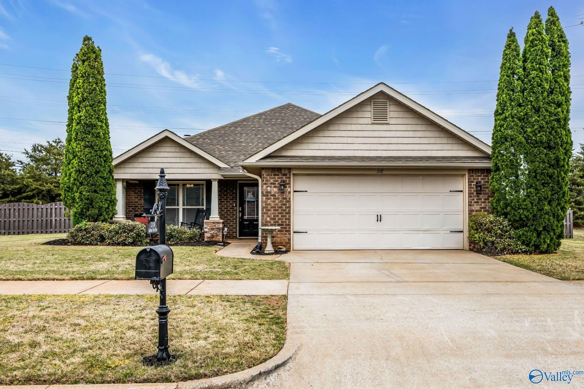 218 Harbor Glen Drive Madison, AL 35756