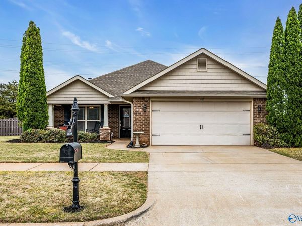 218 Harbor Glen Drive, Madison, AL 35756