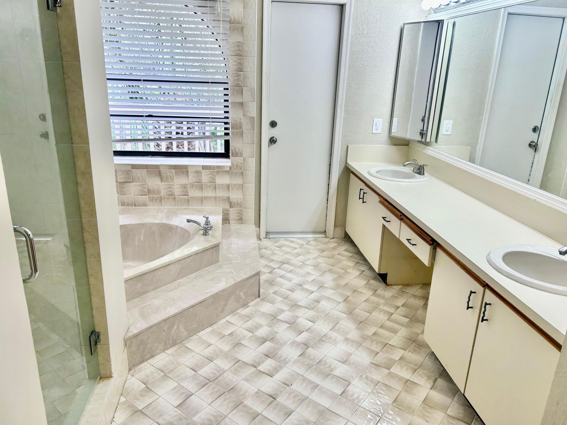 22763 Meridiana Drive, Boca Raton, FL 33433 Photo