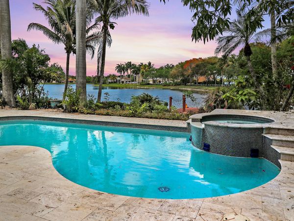 713 NW 123rd Drive, Coral Springs, FL 33071