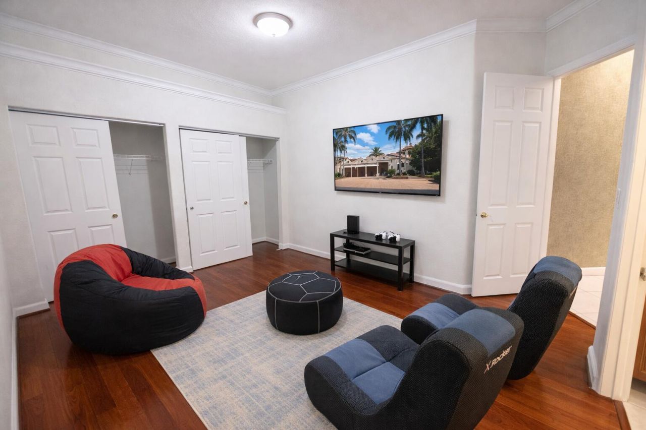 713 NW 123rd Drive, Coral Springs, FL 33071 Photo