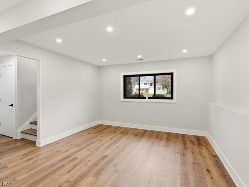 9415 Lawnfield Drive, Twinsburg, OH 44087 Photo 22