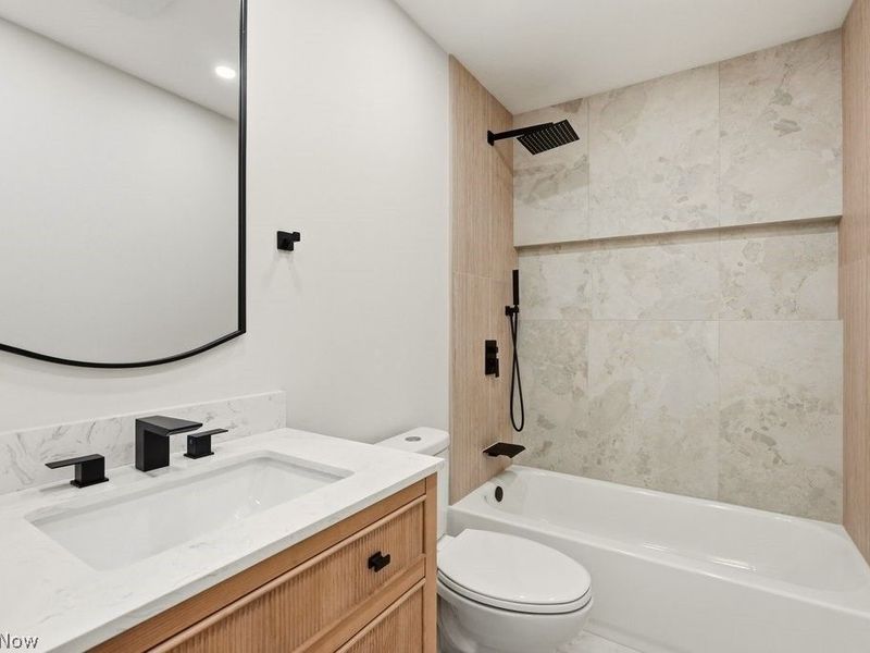 9415 Lawnfield Drive, Twinsburg, OH 44087 Photo 24