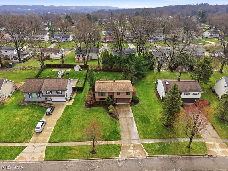 9415 Lawnfield Drive, Twinsburg, OH 44087 Photo 36