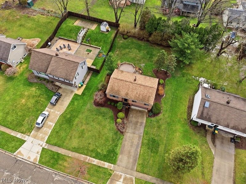 9415 Lawnfield Drive, Twinsburg, OH 44087 Photo 37