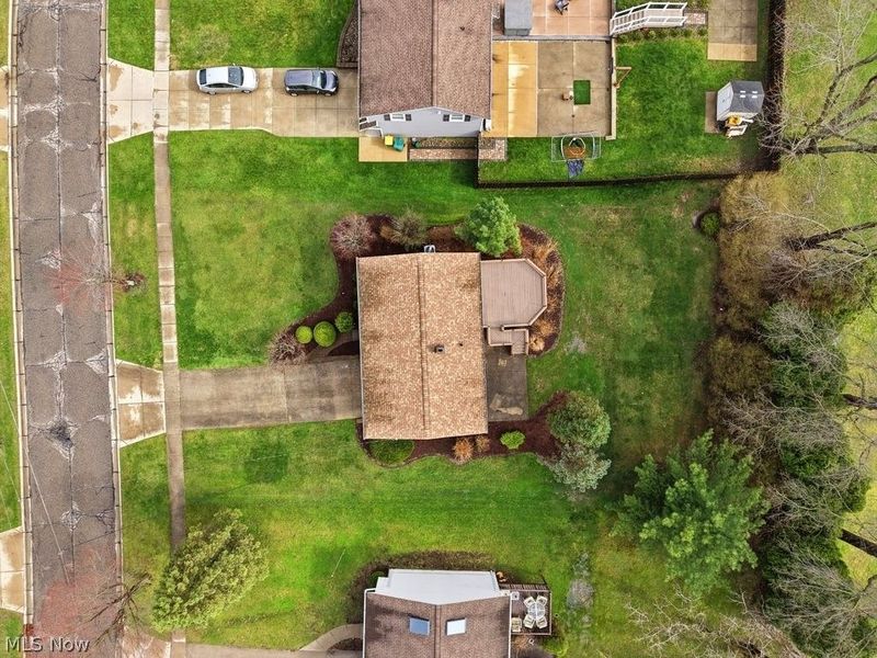 9415 Lawnfield Drive, Twinsburg, OH 44087 Photo 38