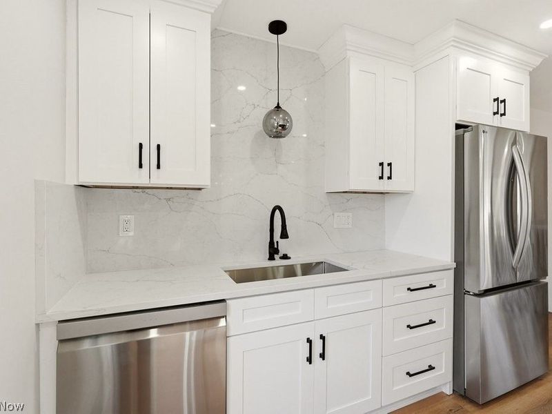 9415 Lawnfield Drive, Twinsburg, OH 44087 Photo 6