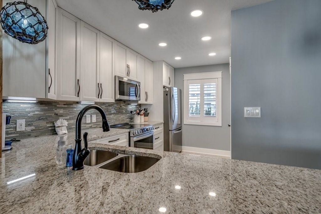 5515 N Ocean Blvd. N  Photo 10