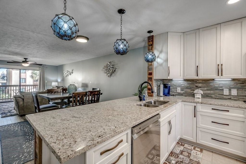 5515 N Ocean Blvd. N  Photo 4