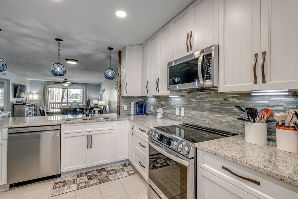 5515 N Ocean Blvd. N  Photo 8