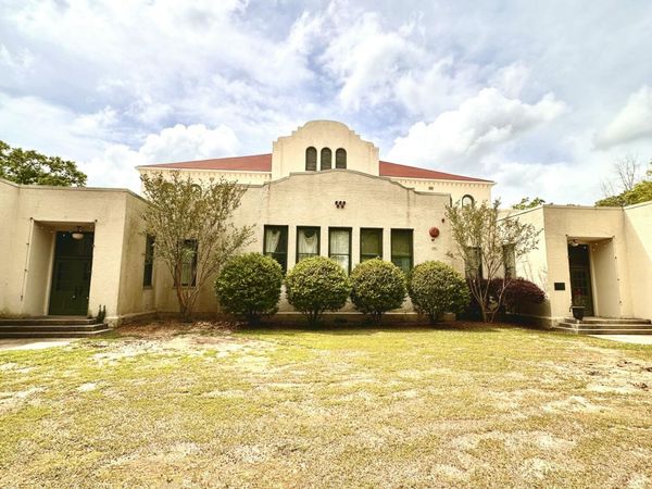 601 Court St., Hattiesburg, MS 39401