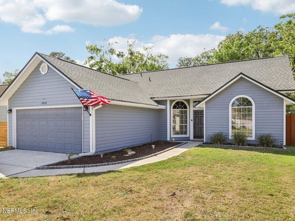3016 MYSTIC FALLS Drive, Jacksonville, FL 32224