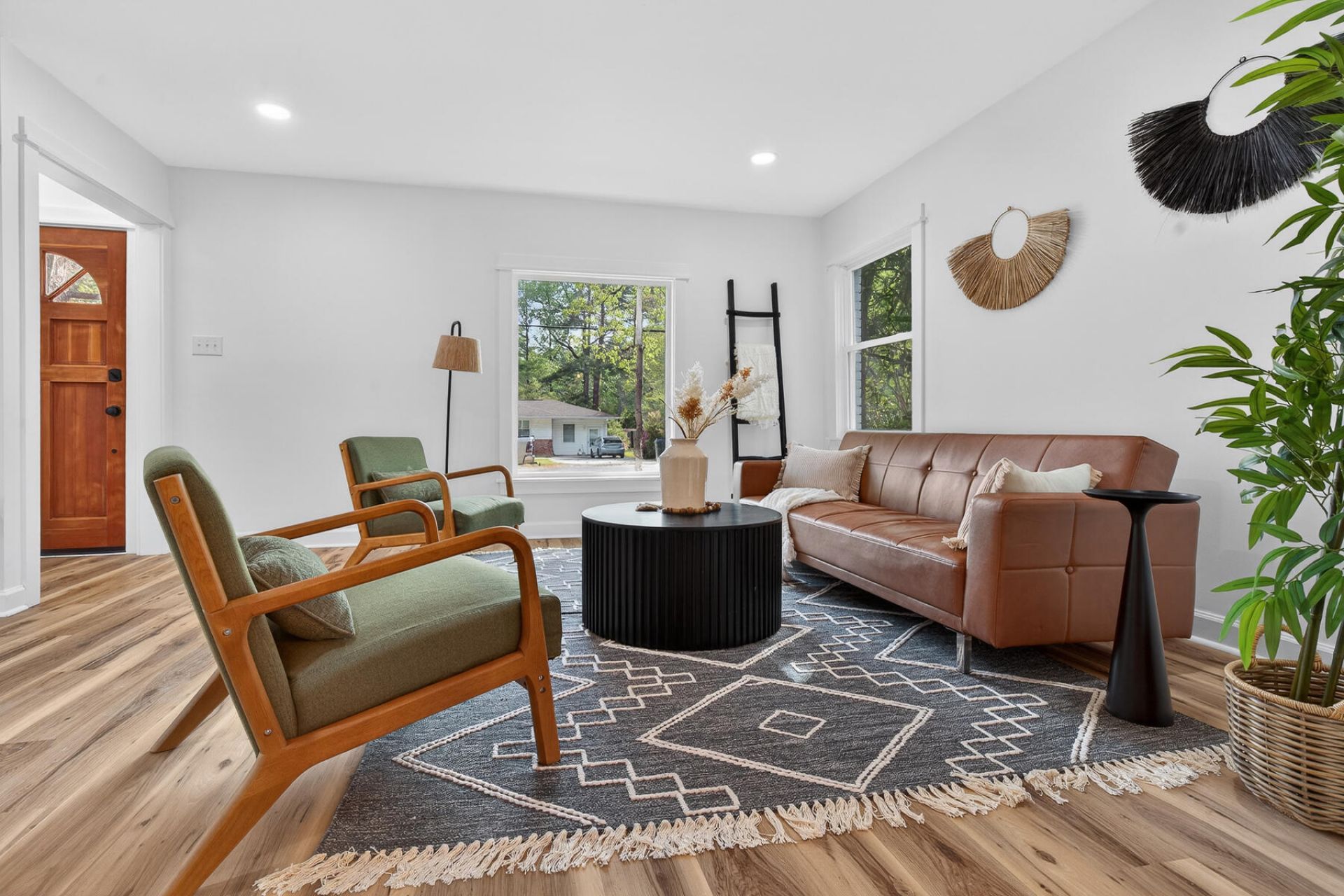 314 Ashley Drive Photo 13