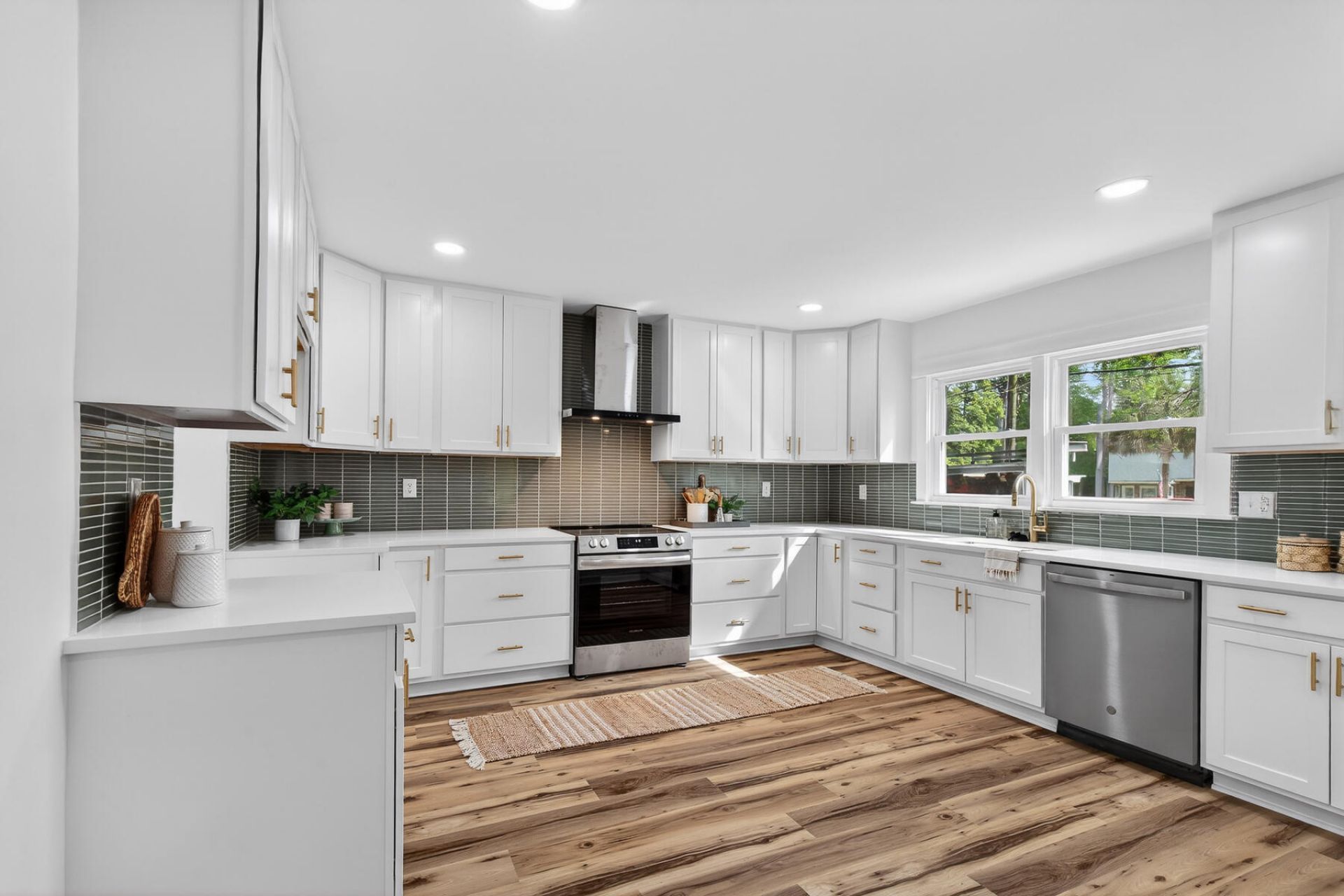 314 Ashley Drive Photo 15